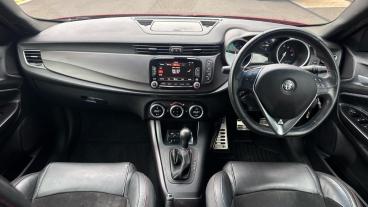 SPOTICAR Alfa Romeo Giulietta 1750 Tbi Veloce Tct Euro 6 5dr Used Car - Hatchback Petrol Red - Bristol - 1200580372_4