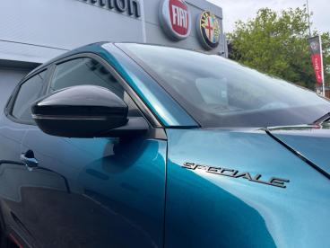 ALFA ROMEO CERTIFIED Alfa Romeo Junior 54kwh Elettrica Speciale Auto 5dr Used Car - Suv Electric Blue - Colchester - 512806_5