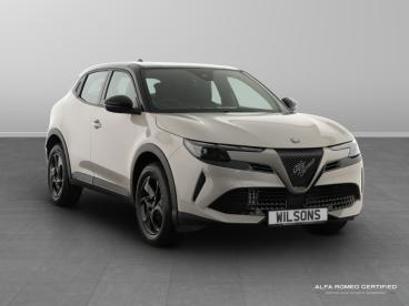 SPOTICAR Alfa Romeo Junior 1.2 Mhev Ibrida E-dct Euro 6 (s/s) 5dr Used Car - Suv Hybrid Black - Epsom - 800518479_1