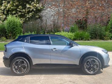 ALFA ROMEO CERTIFIED Alfa Romeo Junior 1.2 Turbo Ibrida 5dr Auto Used Car - Suv Petrol Grey - Swansea - 532680_3