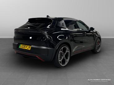 ALFA ROMEO CERTIFIED Alfa Romeo Junior 54kwh Elettrica Veloce Auto 5dr Used Car - Suv Electric Black - Chiswick - 550840_3