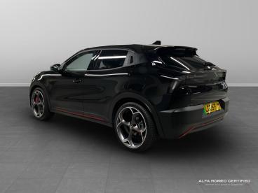 ALFA ROMEO CERTIFIED Alfa Romeo Junior 54kwh Elettrica Veloce Auto 5dr Used Car - Suv Electric Black - Chiswick - 550840_5