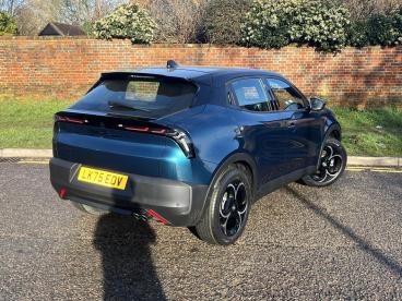 SPOTICAR Alfa Romeo Junior 1.2 Mhev Ibrida E-dct Euro 6 (s/s) 5dr Used Car - Suv Hybrid Multicolour - Hemel Hempstead - 800574701_2