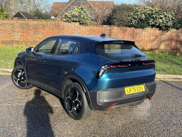 SPOTICAR Alfa Romeo Junior 1.2 Mhev Ibrida E-dct Euro 6 (s/s) 5dr Used Car - Suv Hybrid Multicolour - Hemel Hempstead - 800574701_4