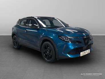 SPOTICAR Alfa Romeo Junior 1.2 Mhev Ibrida E-dct Euro 6 (s/s) 5dr Used Car - Suv Hybrid Blue - Chiswick - 800576724_1