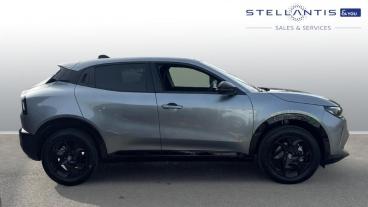 ALFA ROMEO CERTIFIED Alfa Romeo Junior 1.2 Mhev Ibrida E-dct Euro 6 (s/s) 5dr Used Car - Suv Hybrid Grey - Birmingham - 584923_2