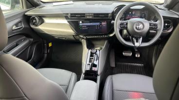 ALFA ROMEO CERTIFIED Alfa Romeo Junior 1.2 Mhev Ibrida E-dct Euro 6 (s/s) 5dr Used Car - Suv Hybrid Grey - Birmingham - 584923_4