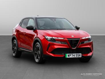 ALFA ROMEO CERTIFIED Alfa Romeo Junior 54kwh Elettrica Speciale Auto 5dr Used Car - Suv Electric Red - Nuneaton - 594658_1