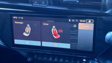 ALFA ROMEO CERTIFIED Alfa Romeo Junior 1.2 Mhev Ibrida E-dct Euro 6 (s/s) 5dr Used Car - Suv Hybrid Black - Leicester - 596999_4