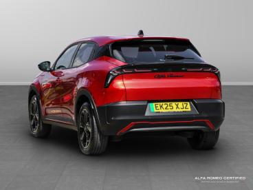 ALFA ROMEO CERTIFIED Alfa Romeo Junior 54kwh Elettrica Speciale Auto 5dr Used Car - Suv Electric Red - Nuneaton - 597342_2