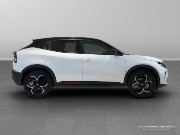 SPOTICAR Alfa Romeo Junior 1.2 Mhev Ibrida E-dct Euro 6 (s/s) 5dr Used Car - Suv Hybrid White - Slough - 800599674_2