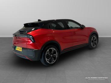 SPOTICAR Alfa Romeo Junior 54kwh Elettrica Speciale Auto 5dr Used Car - Suv Electric Red - Chiswick - 800601033_3