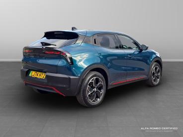 ALFA ROMEO CERTIFIED Alfa Romeo Junior 54kwh Elettrica Speciale Auto 5dr Used Car - Suv Electric Green - Leicester - 601705_3