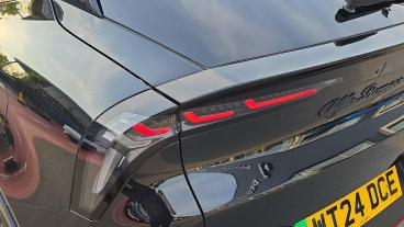 ALFA ROMEO CERTIFIED Alfa Romeo Junior 54kwh Elettrica Speciale Auto 5dr Used Car - Suv Electric Black - Leicester - 601706_5