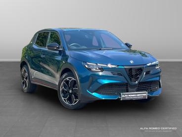 ALFA ROMEO CERTIFIED Alfa Romeo Junior 54kwh Elettrica Speciale Auto 5dr Used Car - Suv Electric Blue - Colchester - 605097_1