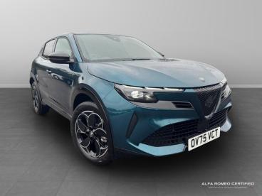 ALFA ROMEO CERTIFIED Alfa Romeo Junior 1.2 Mhev Ibrida E-dct Euro 6 (s/s) 5dr Used Car - Suv Hybrid Blue - Kidlington - 608370_1