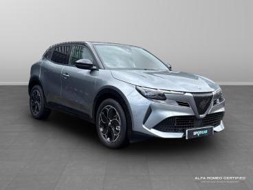 ALFA ROMEO CERTIFIED Alfa Romeo Junior 1.2 Mhev Ibrida E-dct Euro 6 (s/s) 5dr Used Car - Suv Hybrid Multicolour - Swindon - 609038_1