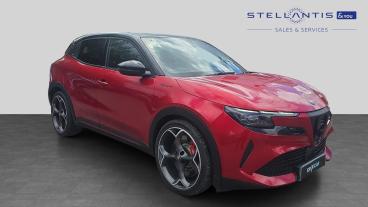 SPOTICAR Alfa Romeo Junior 54kwh Elettrica Veloce Auto 5dr Used Car - Suv Electric Multicolour - Sale - 1200609513_1