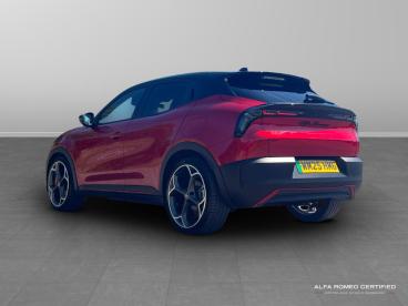 ALFA ROMEO CERTIFIED Alfa Romeo Junior  Used Car - Suv Electric Red - Kidlington - 610747_5