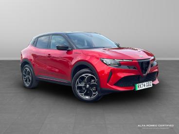 ALFA ROMEO CERTIFIED Alfa Romeo Junior 54kwh Elettrica Speciale Auto 5dr Used Car - Suv Electric Red - Kidlington - 610748_1