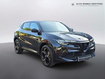 ALFA ROMEO CERTIFIED Alfa Romeo Junior 1.2 Mhev Ibrida Intensa E-dct Euro 6 (s/s) 5dr Used Car - Suv Hybrid Black - Leicester - 612473_1