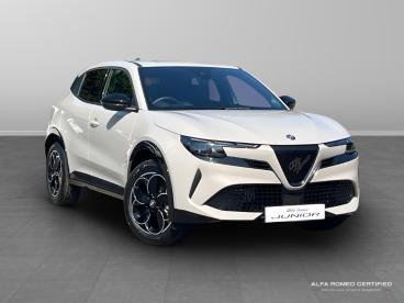 ALFA ROMEO CERTIFIED Alfa Romeo Junior 1.2 Mhev Ibrida E-dct Euro 6 (s/s) 5dr Used Car - Suv Hybrid Beige - Colchester - 615888_1