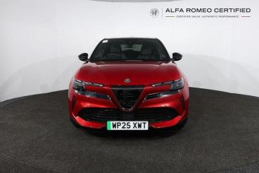 SPOTICAR Alfa Romeo Junior 54kwh Elettrica Veloce Auto 5dr Used Car - Suv Electric Red - Uk - 1200616092_2