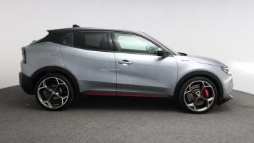 SPOTICAR Alfa Romeo Junior 54kwh Elettrica Veloce Auto 5dr Used Car - Suv Electric Grey - St. Austell - 1200617847_2