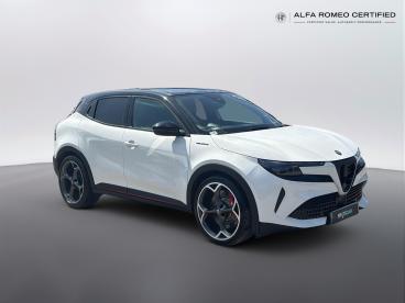 ALFA ROMEO CERTIFIED Alfa Romeo Junior  Used Car - Suv Electric Black - Salford - 618812_1