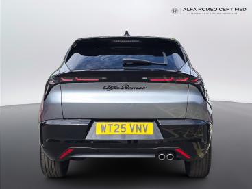 ALFA ROMEO CERTIFIED Alfa Romeo Junior 1.2 Mhev Ibrida E-dct Euro 6 (s/s) 5dr Used Car - Suv Hybrid Black - Leicester - 620474_5