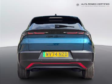 ALFA ROMEO CERTIFIED Alfa Romeo Junior 54kwh Elettrica Speciale Auto 5dr Used Car - Suv Electric Blue - Kidlington - 621374_4