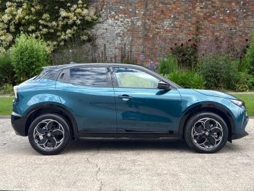 ALFA ROMEO CERTIFIED Alfa Romeo Junior 1.2 Mhev Ibrida E-dct Euro 6 (s/s) 5dr Used Car - Suv Hybrid Blue - Swansea - 623701_3