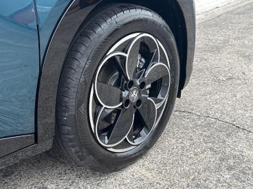 ALFA ROMEO CERTIFIED Alfa Romeo Junior 1.2 Mhev Ibrida E-dct Euro 6 (s/s) 5dr Used Car - Suv Hybrid Blue - Swansea - 623701_4