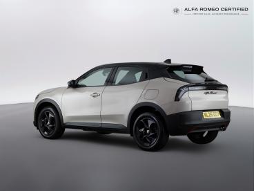 ALFA ROMEO CERTIFIED Alfa Romeo Junior 1.2 Mhev Ibrida E-dct Euro 6 (s/s) 5dr Used Car - Suv Hybrid Multicolour - Birmingham - 623717_3