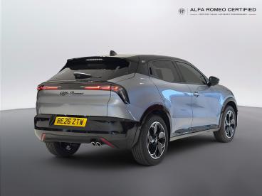 ALFA ROMEO CERTIFIED Alfa Romeo Junior 1.2 Mhev Ibrida E-dct Euro 6 (s/s) 5dr Used Car - Suv Hybrid Grey - Slough - 626794_3