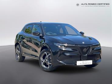 ALFA ROMEO CERTIFIED Alfa Romeo Junior  Used Car - Suv Electric Black - Colchester - 629280_1