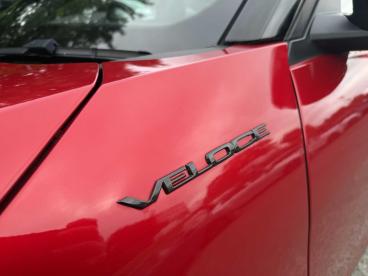 ALFA ROMEO CERTIFIED Alfa Romeo Junior  Used Car - Suv Electric Red - Colwyn Bay - 640050_5