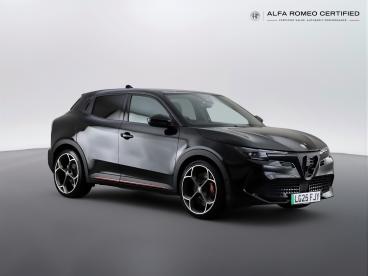 ALFA ROMEO CERTIFIED Alfa Romeo Junior  Used Car - Suv Electric Black - Birmingham - 642131_1