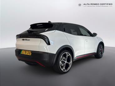 ALFA ROMEO CERTIFIED Alfa Romeo Junior  Used Car - Suv Electric White - Chiswick - 642480_3