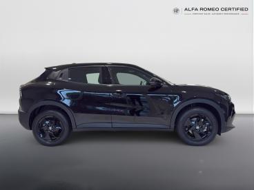 ALFA ROMEO CERTIFIED Alfa Romeo Junior 1.2 Mhev Ibrida E-dct Euro 6 (s/s) 5dr Used Car - Suv Hybrid Black - Chiswick - 642482_2