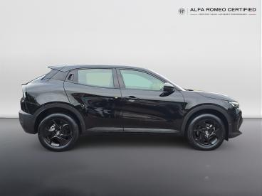 ALFA ROMEO CERTIFIED Alfa Romeo Junior 1.2 Mhev Ibrida E-dct Euro 6 (s/s) 5dr Used Car - Suv Hybrid Black - Leicester - 642683_2