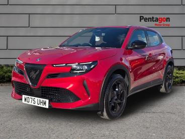 SPOTICAR Alfa Romeo Junior 1.2 Mhev Ibrida E-dct Euro 6 (s/s) 5dr Used Car - Suv Hybrid Red - Barnsley - 1200644841_3