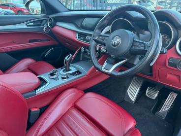 ALFA ROMEO CERTIFIED Alfa Romeo Stelvio 2.0t Veloce Auto Q4 Awd Euro 6 (s/s) 5dr Used Car - Suv Petrol Grey - Teesside - 468088_2