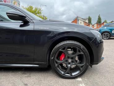ALFA ROMEO CERTIFIED Alfa Romeo Stelvio 2.0t Veloce Auto Q4 Awd Euro 6 (s/s) 5dr Used Car - Suv Petrol Black - Colchester - 510172_4