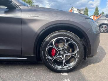 ALFA ROMEO CERTIFIED Alfa Romeo Stelvio 2.2 Td Veloce Auto Q4 Awd Euro 6 (s/s) 5dr Used Car - Suv Diesel Grey - Colchester - 525202_4