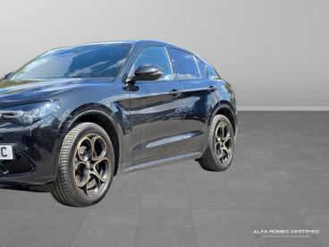 ALFA ROMEO CERTIFIED Alfa Romeo Stelvio 2.0t Intensa Auto Q4 Awd Euro 6 (s/s) 5dr Used Car - Suv Petrol Black - Swindon - 532962_3