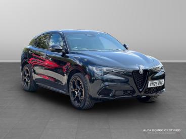 ALFA ROMEO CERTIFIED Alfa Romeo Stelvio 2.0t Intensa Auto Q4 Awd Euro 6 (s/s) 5dr Used Car - Suv Petrol Black - Swindon - 532962_5