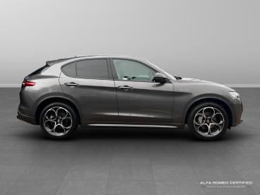 ALFA ROMEO CERTIFIED Alfa Romeo Stelvio 2.0t Veloce Auto Q4 Awd Euro 6 (s/s) 5dr Used Car - Suv Petrol Grey - Leicester - 554322_2