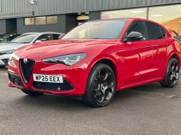 SPOTICAR Alfa Romeo Stelvio 2.0t Tributo Italiano Auto Q4 Awd Euro 6 (s/s) 5dr Used Car - Suv Petrol Red - Cheltenham - 1200565001_3
