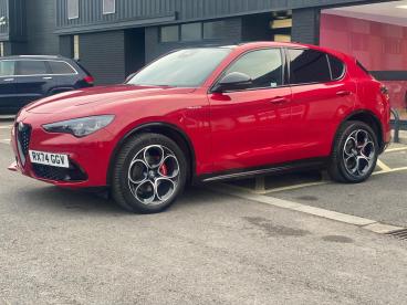 SPOTICAR Alfa Romeo Stelvio 2.0t Veloce Auto Q4 Awd Euro 6 (s/s) 5dr Used Car - Suv Petrol Red - Cheltenham - 1200566585_3